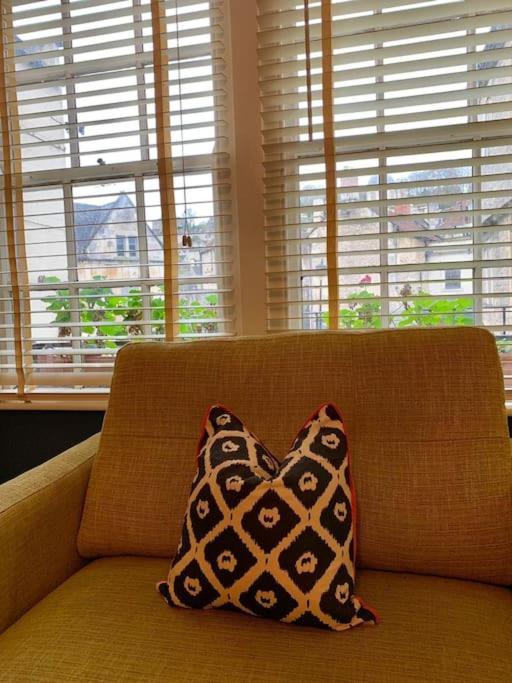 فيلا 'Downtown' @ Terracotta Court Bradford-On-Avon المظهر الخارجي الصورة